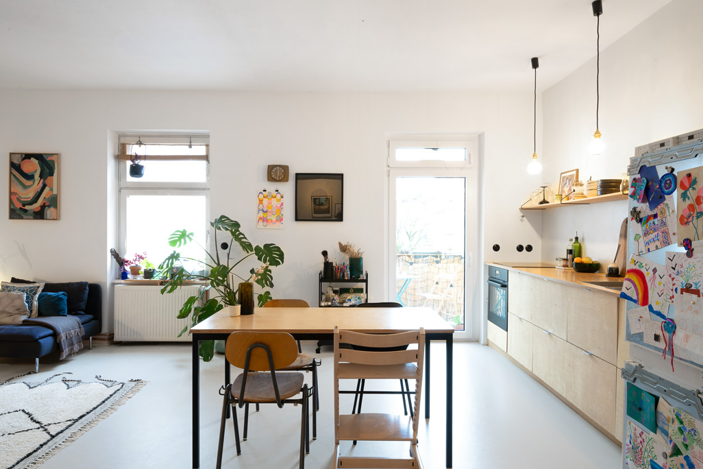 Paola Bagna Artists Berlin 4 - Artist Family Apartment