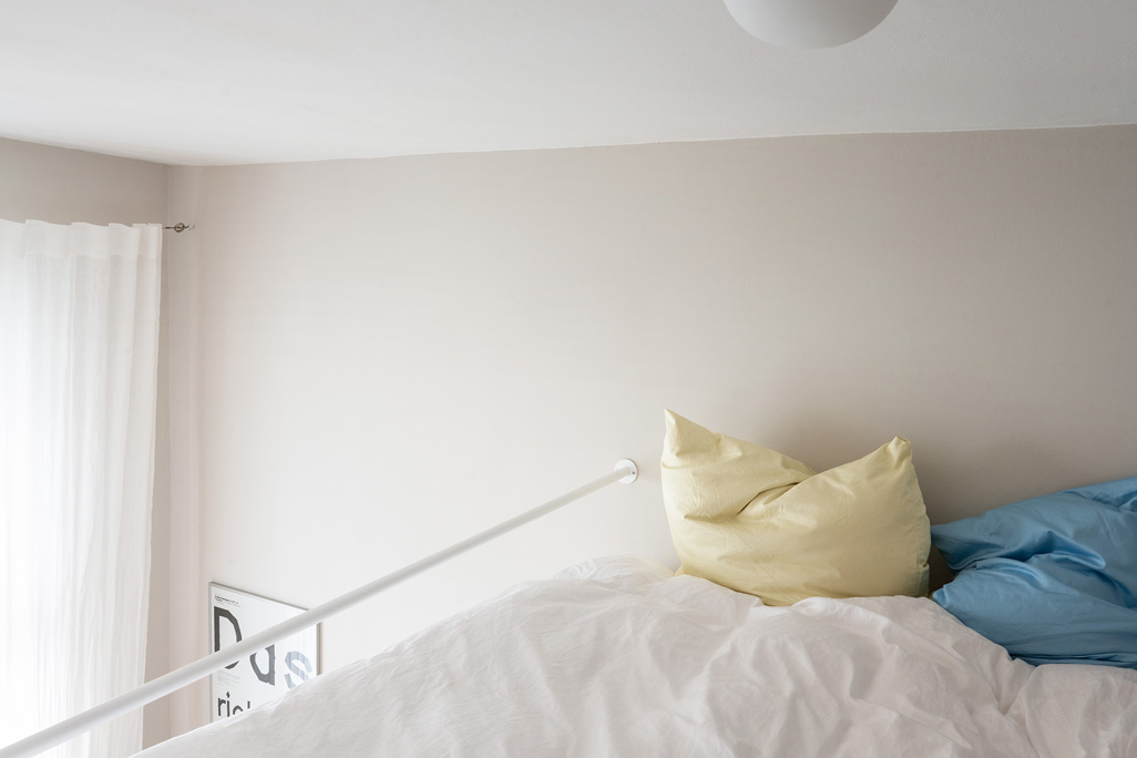 Paola Bagna Mezzanine Library Berlin 6 - Mezzanine & Library