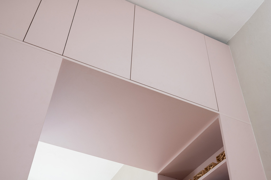 Paola Bagna Mezzanine Library Berlin 9 - Mezzanine & Library